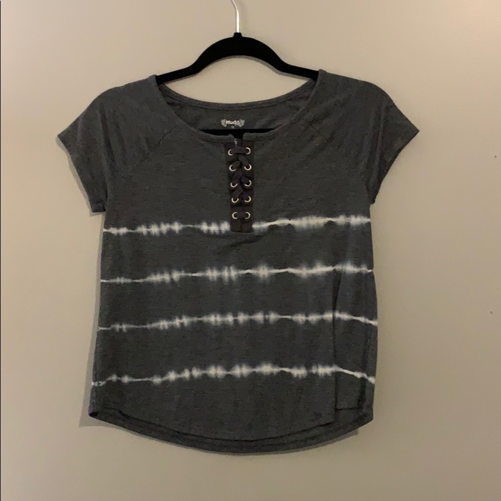grey criss cross white striped shirt